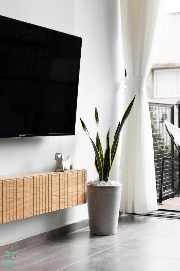 White City Eclectic Design Apartments By Homy Tel Aviv Buitenkant foto